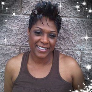 Meet your Posher, Gwen